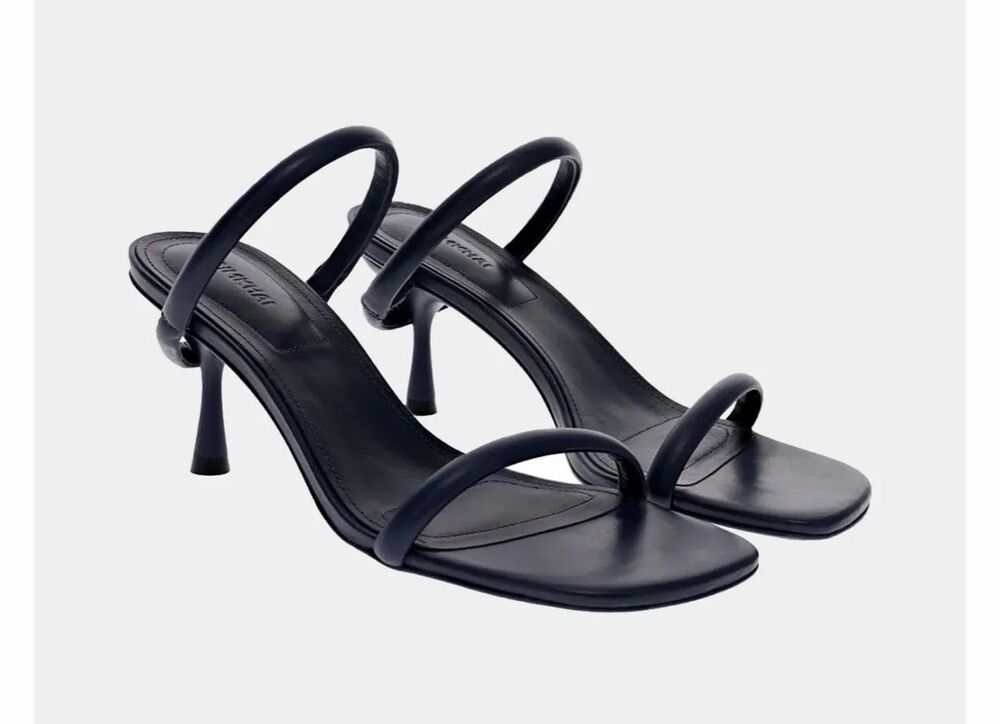Simkai SIREN LOW SANDAL in Navy NWB Size 37/7
